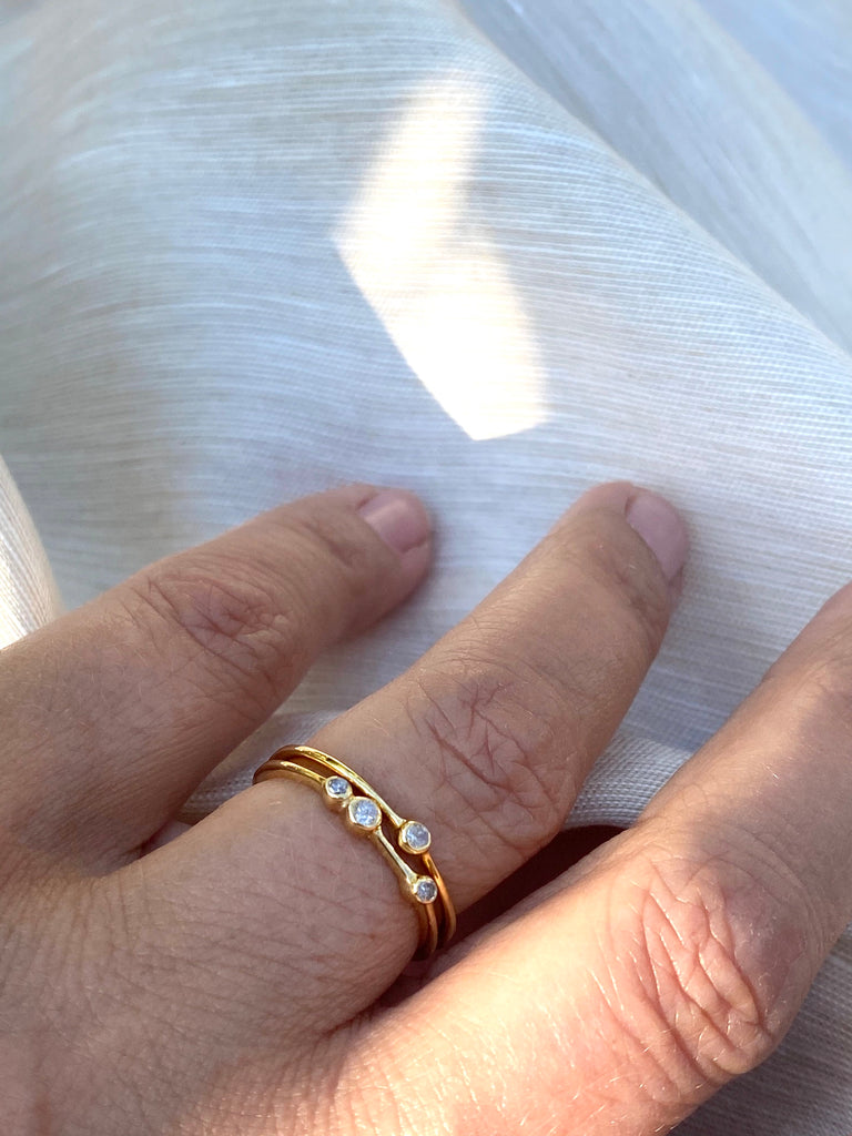 STUDIO LOMA - ALBA ring with 3 white diamonds