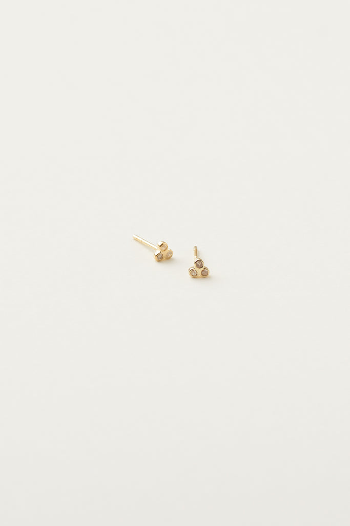STUDIO LOMA - ELSIE earring with 3 white diamonds